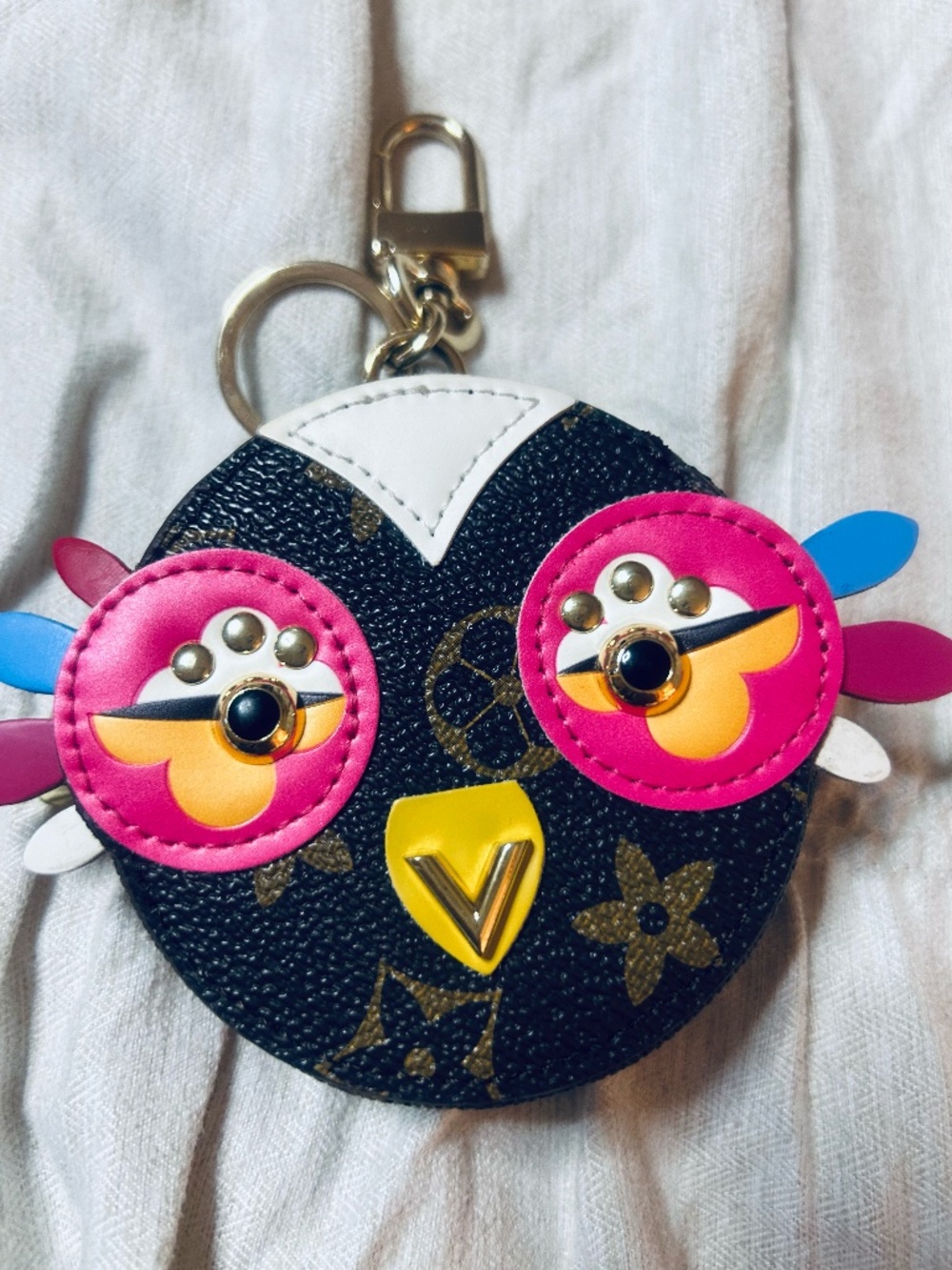 LV BAG CHARM